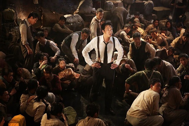 Chưa công chiếu nhưng phim mới của Song Joong Ki được 113 nước mua bản quyền phát hành - Ảnh 5.