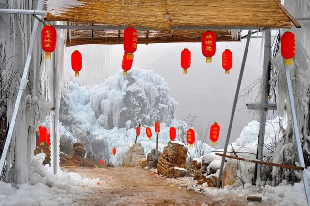 Phong cảnh thần tiên từ thác băng tại Trung Quốc - Ảnh 3.
