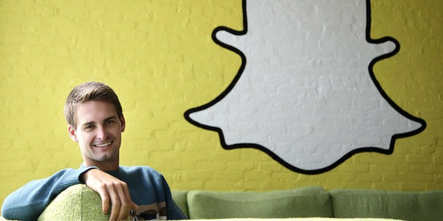 CEO của Snapchat quyết không bán mình cho Google - Ảnh 1.