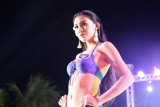 Hoa hậu Hữu nghị ASEAN: Dàn người đẹp khoe sắc hè rực rỡ với bikini - Ảnh 10.