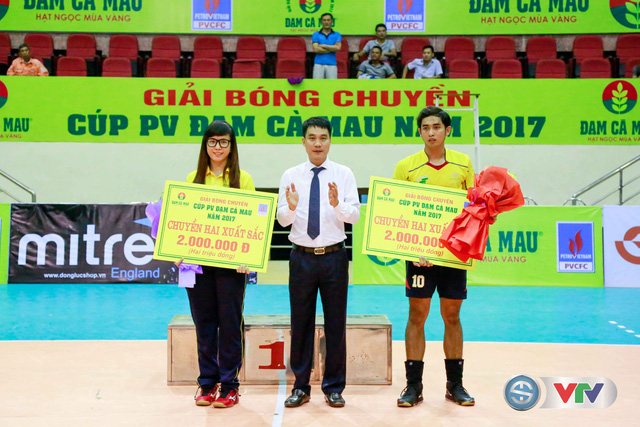 ẢNH: Đánh bại CLB Biên Phòng, CLB TP.HCM đoạt chức vô địch bóng chuyền nam Siêu cúp Quốc gia 2017 - Ảnh 21.