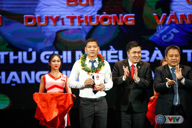 ẢNH: Toàn cảnh Gala trao giải các giải bóng đá chuyên nghiệp Việt Nam 2017 - Ảnh 9.