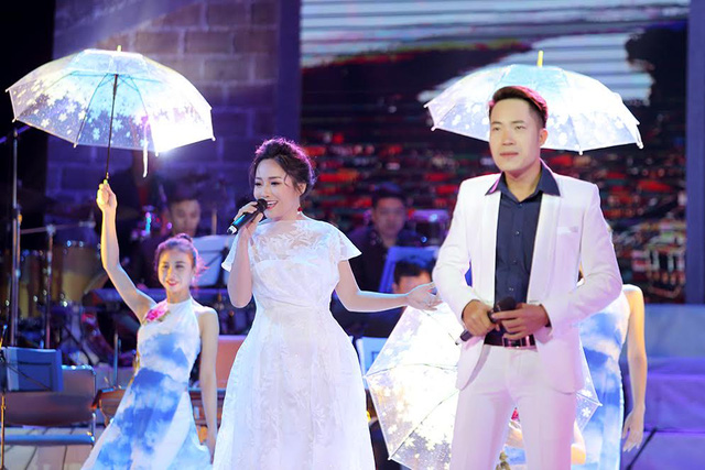 Sao Mai Bạch Trà tham gia chương trình Quảng Bình trong câu hát - Ảnh 7.