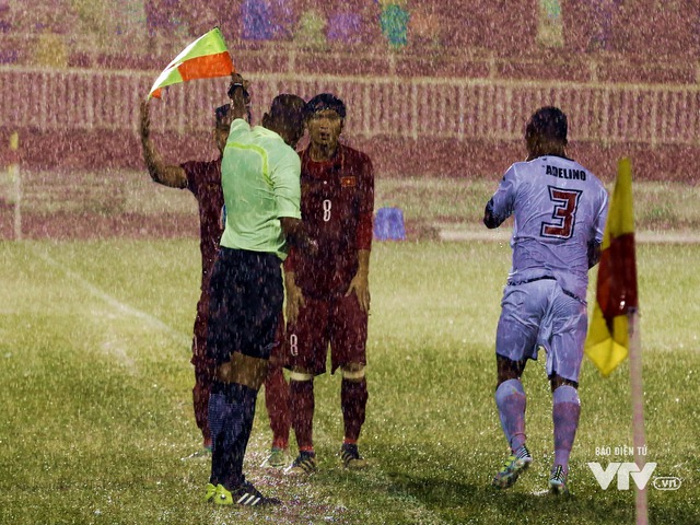 Những khoảnh khắc ấn tượng trong trận thủy chiến U23 Việt Nam 4-0 U23 Timor Leste - Ảnh 4.