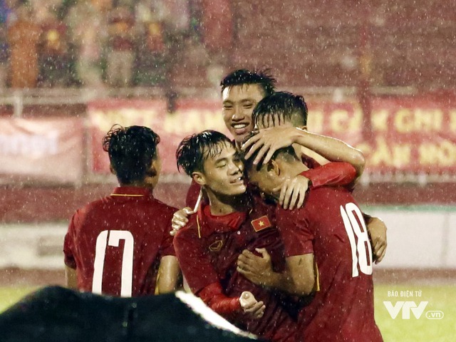 Những khoảnh khắc ấn tượng trong trận thủy chiến U23 Việt Nam 4-0 U23 Timor Leste - Ảnh 7.