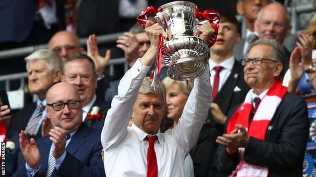 CHÍNH THỨC: Arsenal gia hạn hợp đồng thêm 2 năm với HLV Arsene Wenger - Ảnh 2.