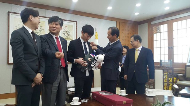 Xuân Trường chính thức trở thành Đại sứ hình ảnh tỉnh Gangwon - Ảnh 1.