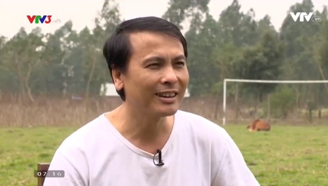 Ngôi sao U23 Việt Nam từ sân bóng làng qua lời kể của bố Quang Hải - Ảnh 1.