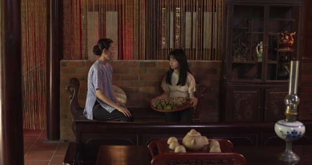 Phim Mộng phù hoa - Tập 2: Ba Trang (Kim Tuyến) sống cuộc đời tù túng, suýt bị ba dượng hãm hại - Ảnh 27.