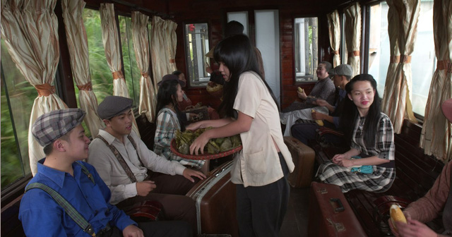 Phim Mộng phù hoa - Tập 2: Ba Trang (Kim Tuyến) sống cuộc đời tù túng, suýt bị ba dượng hãm hại - Ảnh 26.