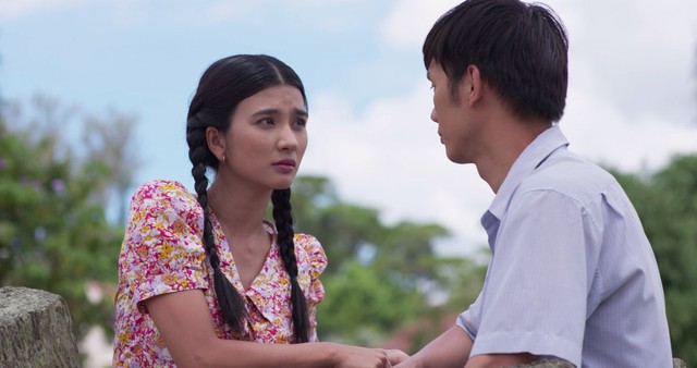 Phim Mộng phù hoa - Tập 2: Ba Trang (Kim Tuyến) sống cuộc đời tù túng, suýt bị ba dượng hãm hại - Ảnh 14.