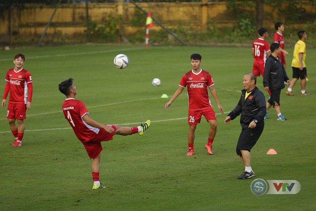 ẢNH: ĐTQG Việt Nam tiếp tục rèn quân cho AFF Cup 2018 - Ảnh 14.