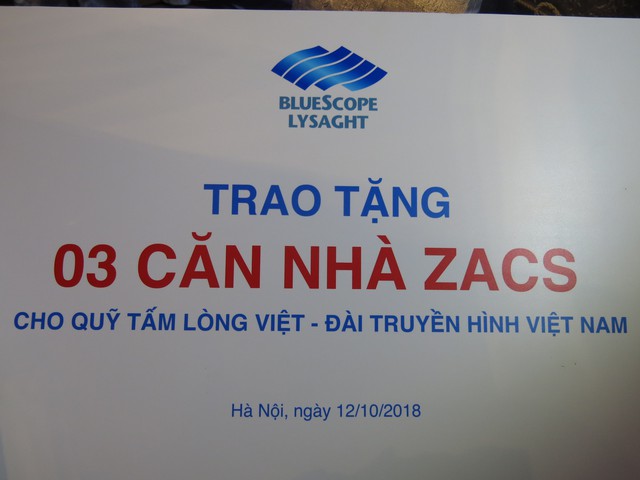 Công ty TNHH NS BlueScope Lysaght Việt Nam trao tặng 3 căn nhà thép Zacs cho Quỹ Tấm lòng Việt - Ảnh 1.