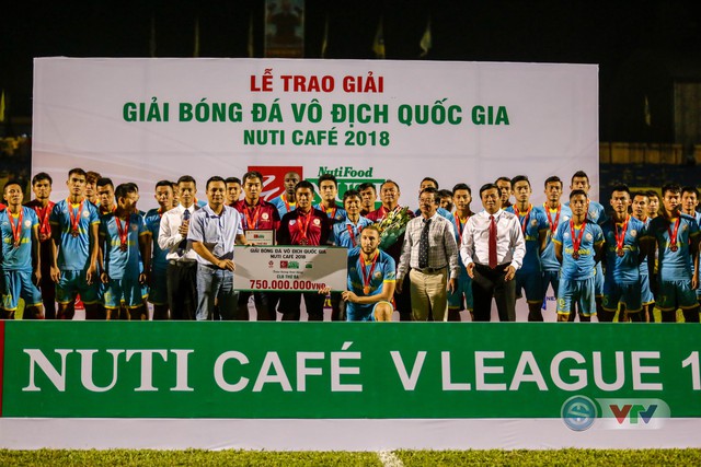 ẢNH: Thắng tối thiểu Sanna Khánh Hoà BVN, FLC Thanh Hoá giành Á quân V.League 2018 - Ảnh 19.