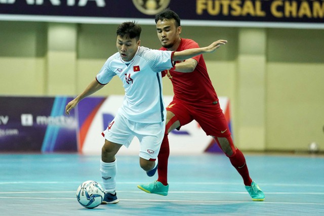 ĐT futsal Việt Nam thua chủ nhà Indonesia ở trận tranh HCĐ futsal AFF 2018 - Ảnh 1.