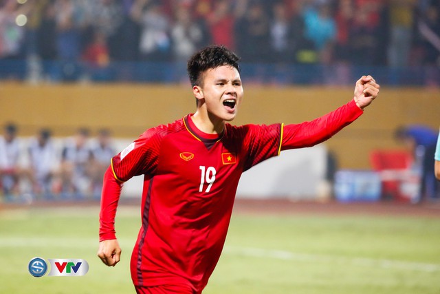 Đội hình tiêu biểu AFF Cup 2018: ĐT Việt Nam áp đảo - Ảnh 9.