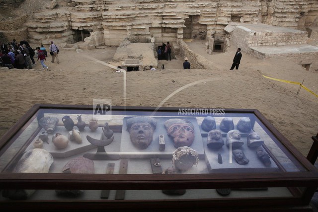 Ai Cập liên tiếp phát hiện nhiều xác ướp cổ đại còn nguyên vẹn - Ảnh 2.