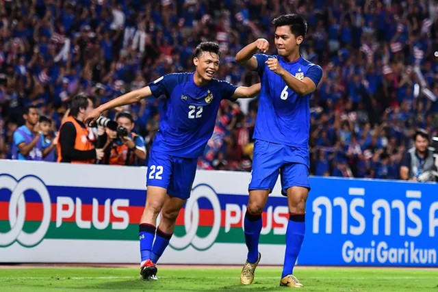 Đội hình tiêu biểu AFF Cup 2018: ĐT Việt Nam áp đảo - Ảnh 3.