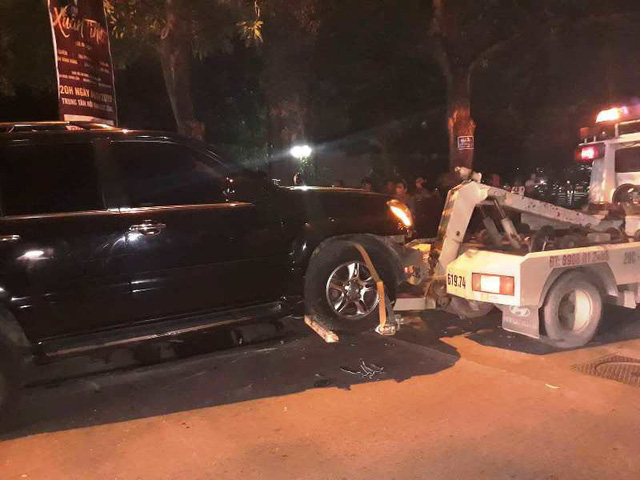 Hà Nội: Xe Lexus gây tai nạn liên hoàn khiến nhiều người nhập viện - Ảnh 2.