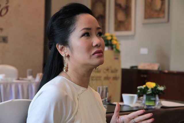 Diva Hồng Nhung bật khóc: “Sau ly hôn, vẫn thường xuyên gặp ác mộng…” - Ảnh 3.