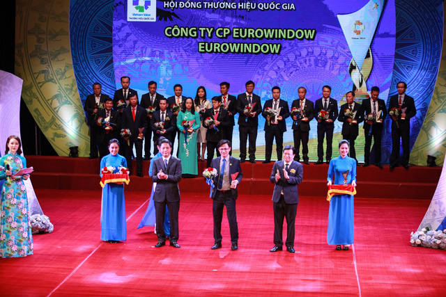 Eurowindow - Tự hào 8 năm liên tiếp đạt Thương hiệu quốc gia - Ảnh 2.