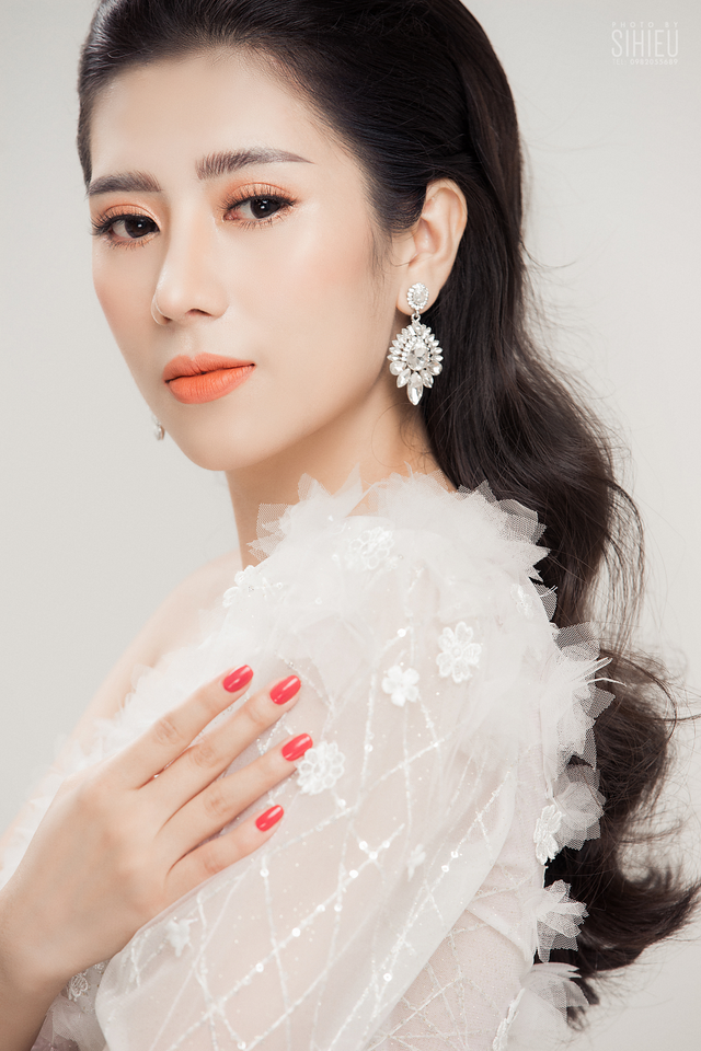 Người đẹp Dương Yến Nhung tuyên bố “lấn sân” ca hát trong năm 2019 - Ảnh 3.