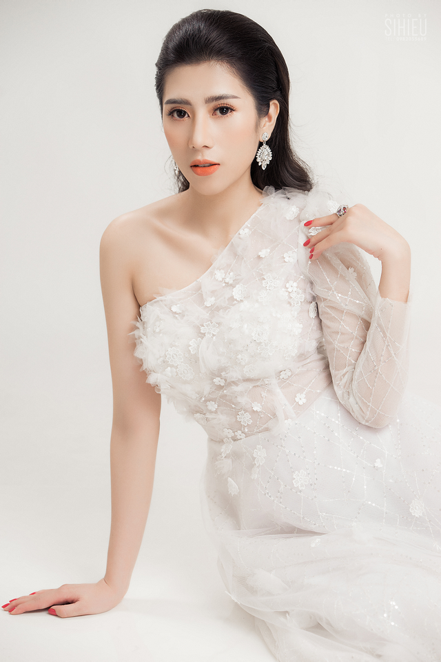 Người đẹp Dương Yến Nhung tuyên bố “lấn sân” ca hát trong năm 2019 - Ảnh 6.