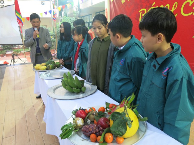Hội chợ Tết từ thiện tại trường THCS, THPT Nguyễn Tất Thành - Ảnh 10.