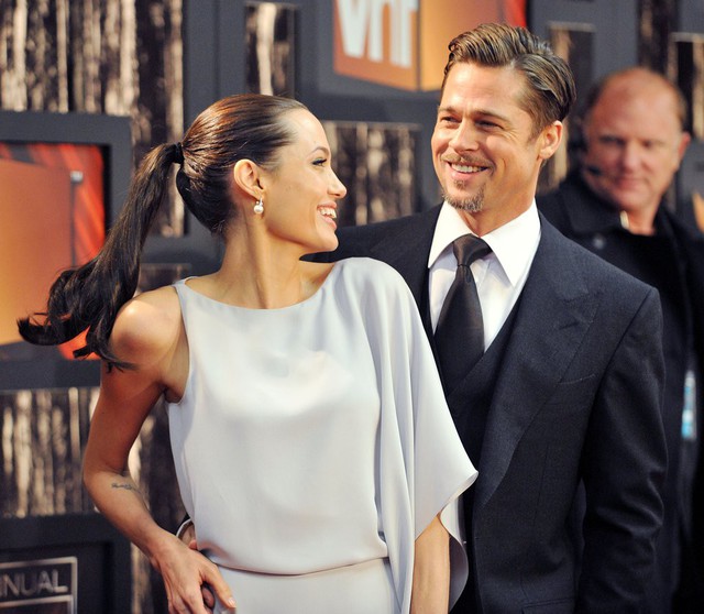 Angelina Jolie - Brad Pitt đang hoàn tất thủ tục ly hôn - Ảnh 1.
