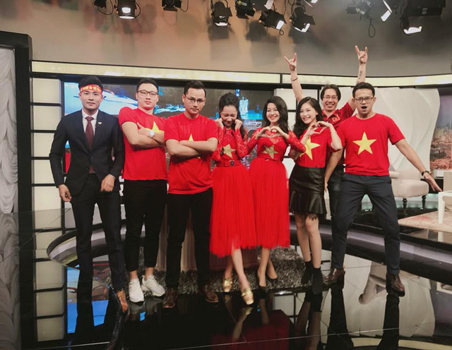 Dàn MC VTV nô nức khoe ảnh mừng U23 Việt Nam chiến thắng - Ảnh 9.