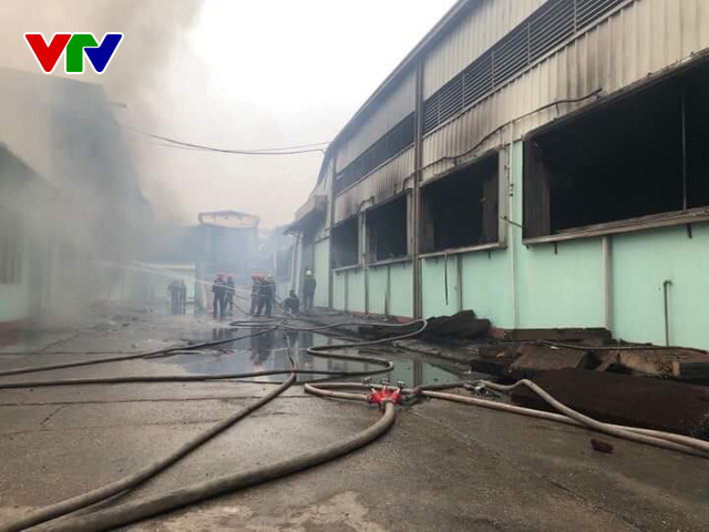 Cháy lớn nhà máy may Hàn Quốc tại KCN Khai Quang (Vĩnh Phúc) - Ảnh 5.