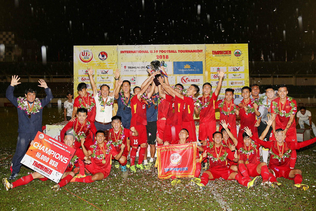 Hành trình đến ngôi vô địch của U19 tuyển chọn Việt Nam - Ảnh 5.