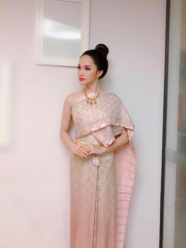 Hương Giang Idol nổi bật với gu thời trang ấn tượng tại Hoa hậu chuyển giới Quốc tế 2018 - Ảnh 7.