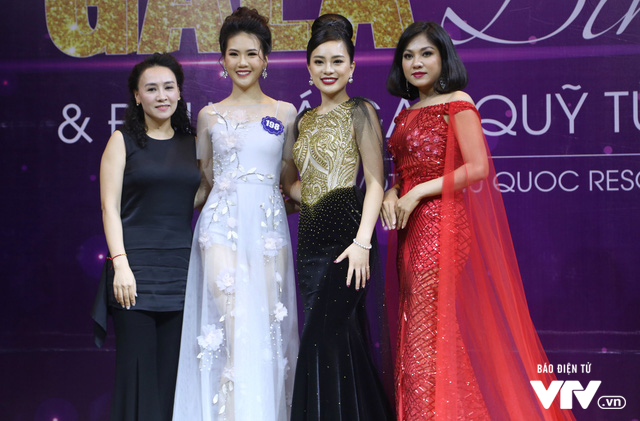 Hơn 250 triệu đồng gây quỹ từ thiện trước đêm Chung kết Hoa hậu Biển Việt Nam toàn cầu 2018 - Ảnh 5.