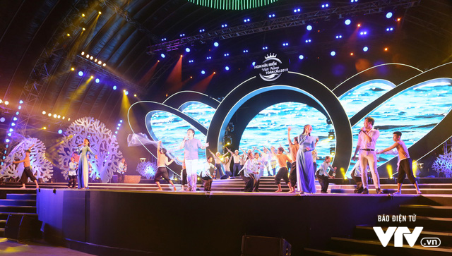 Top 40 Hoa hậu Biển Việt Nam toàn cầu 2018 rạng rỡ trong buổi tổng duyệt trước đêm chung kết - Ảnh 14.