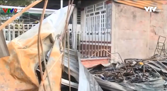 Kiên Giang: Cháy chợ lúc nửa đêm làm thiệt hại 5 căn nhà - Ảnh 3.