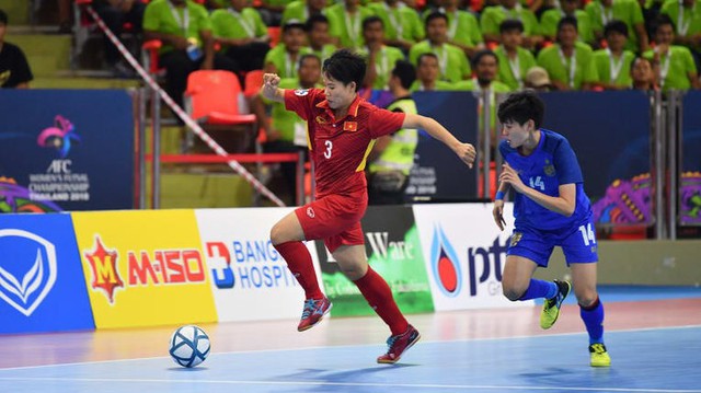 ĐT futsal nữ Việt Nam giành hạng tư châu Á sau thất bại trước Thái Lan trong loạt đá luân lưu - Ảnh 1.