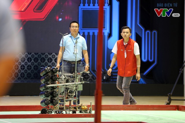 VCK Robocon Việt Nam 2018: Đại diện duy nhất của ĐH Công nghiệp Hà Nội lọt vào vòng 1/8 - Ảnh 7.