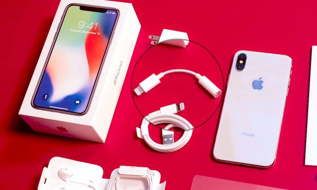 Apple có thể sẽ làm điều khủng khiếp này với iPhone 2018 - Ảnh 1.