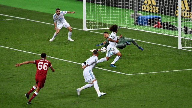 Real 3-1 Liverpool: Những khoảnh khắc ấn tượng trong trận chung kết Champions League - Ảnh 12.