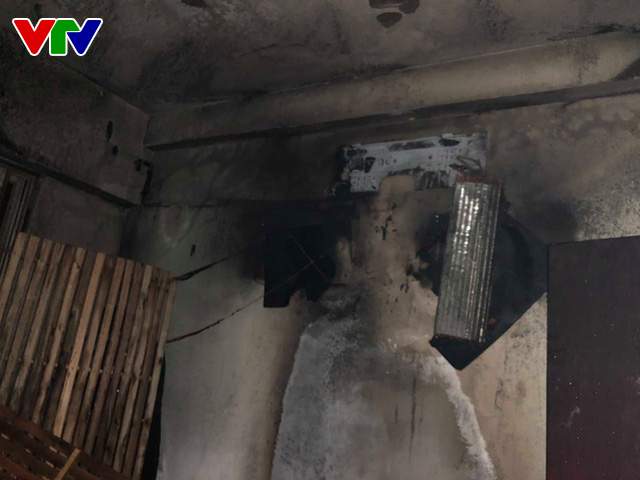 Hà Nội: Cháy chung cư tại Thanh Trì, cư dân hoảng loạn - Ảnh 9.
