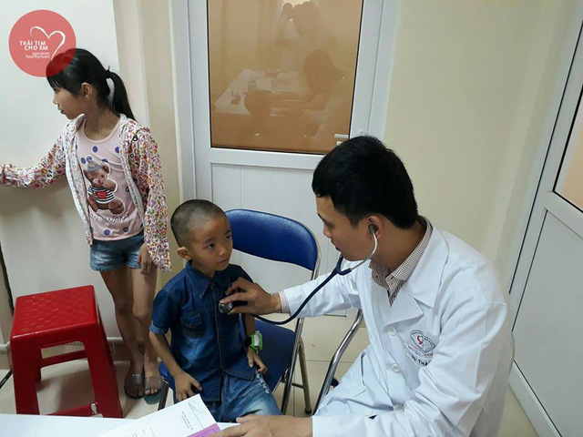 Khám sàng lọc tim bẩm sinh miễn phí cho 1800 em nhỏ tỉnh Nam Định - Ảnh 10.