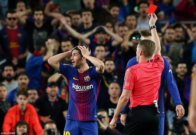 Thi đấu thiếu người, Barcelona hòa kịch tính Real tại Nou Camp - Ảnh 3.