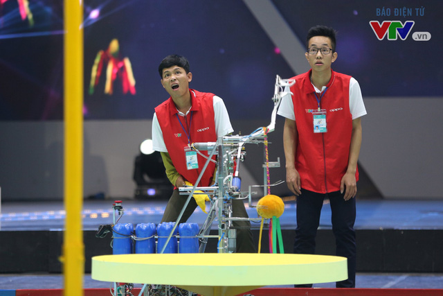 Những khoảnh khắc ấn tượng tại vòng loại Robocon Việt Nam 2018 - Ảnh 8.