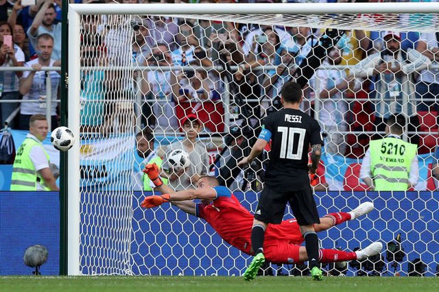 Chấm điểm trận Argentina 1-1 Iceland: Cơn ác mộng của Messi - Ảnh 2.