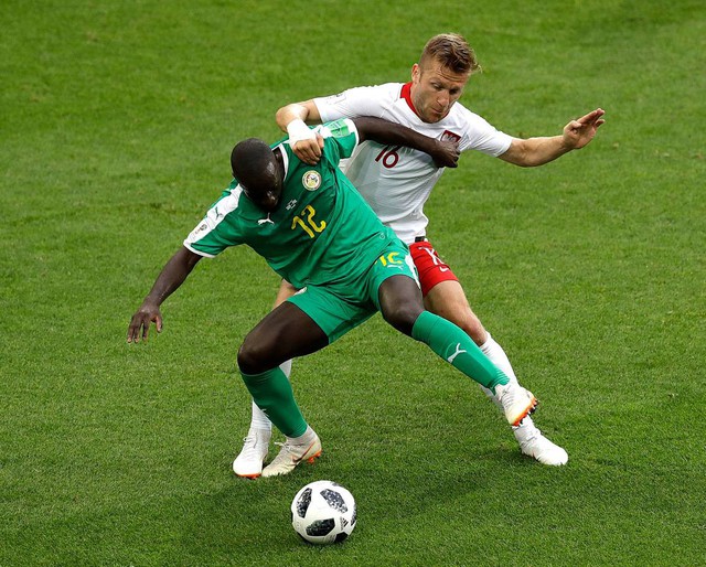 Chấm điểm Senegal: Niang sắm vai người hùng trong ngày ra quân FIFA World Cup™ 2018 - Ảnh 2.