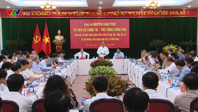 Thủ tướng Nguyễn Xuân Phúc: “Kiên trì xây dựng hợp tác xã kiểu mới” - Ảnh 1.