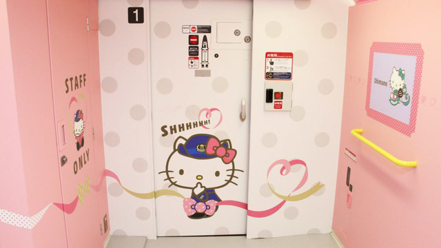 Mê mẩn với tàu cao tốc Hello Kitty siêu dễ thương ở Nhật Bản - Ảnh 6.