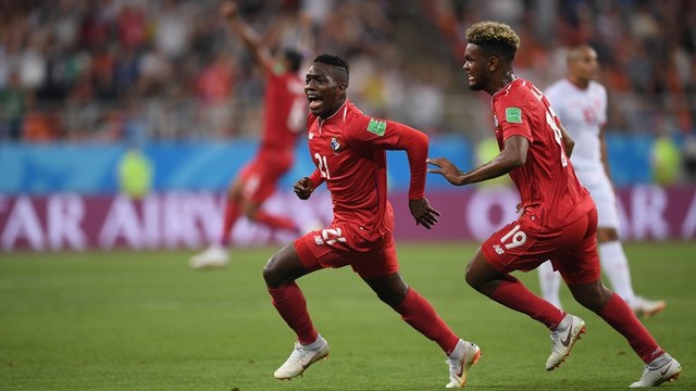 CHƯA TỪNG CÓ: Ghi ít nhất 2 bàn, “cả làng” đều vui ở FIFA World Cup™ 2018 - Ảnh 1.