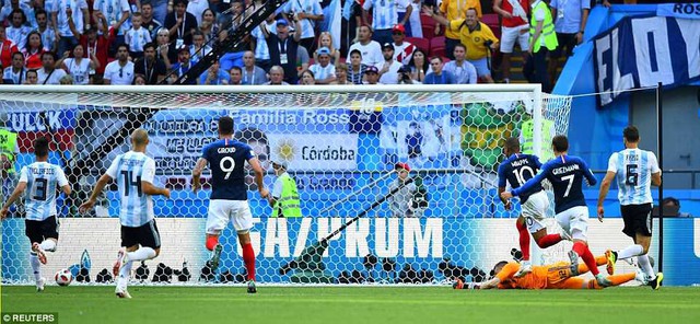 Xem màn trình diễn siêu việt của Mbappe trước ĐT Argentina tại FIFA World Cup™ 2018 - Ảnh 10.
